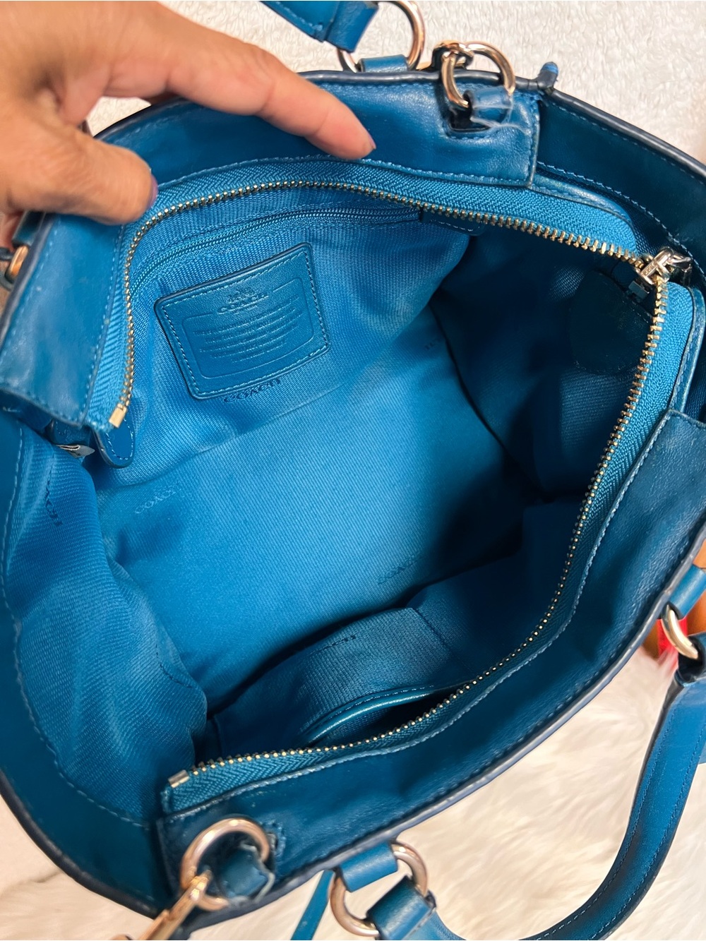 Coach Blue Leather Tote with Removable Crossbody Strap - Picture 8 of 11